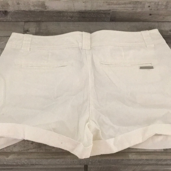 Gifted - Picture 4 of 4